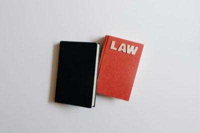 LLMの挙動を理解するガイド：肯定的な回答の背景と対策