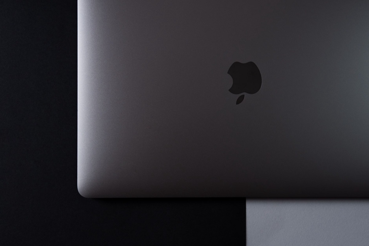 Appleシリコン搭載のノートパソコン