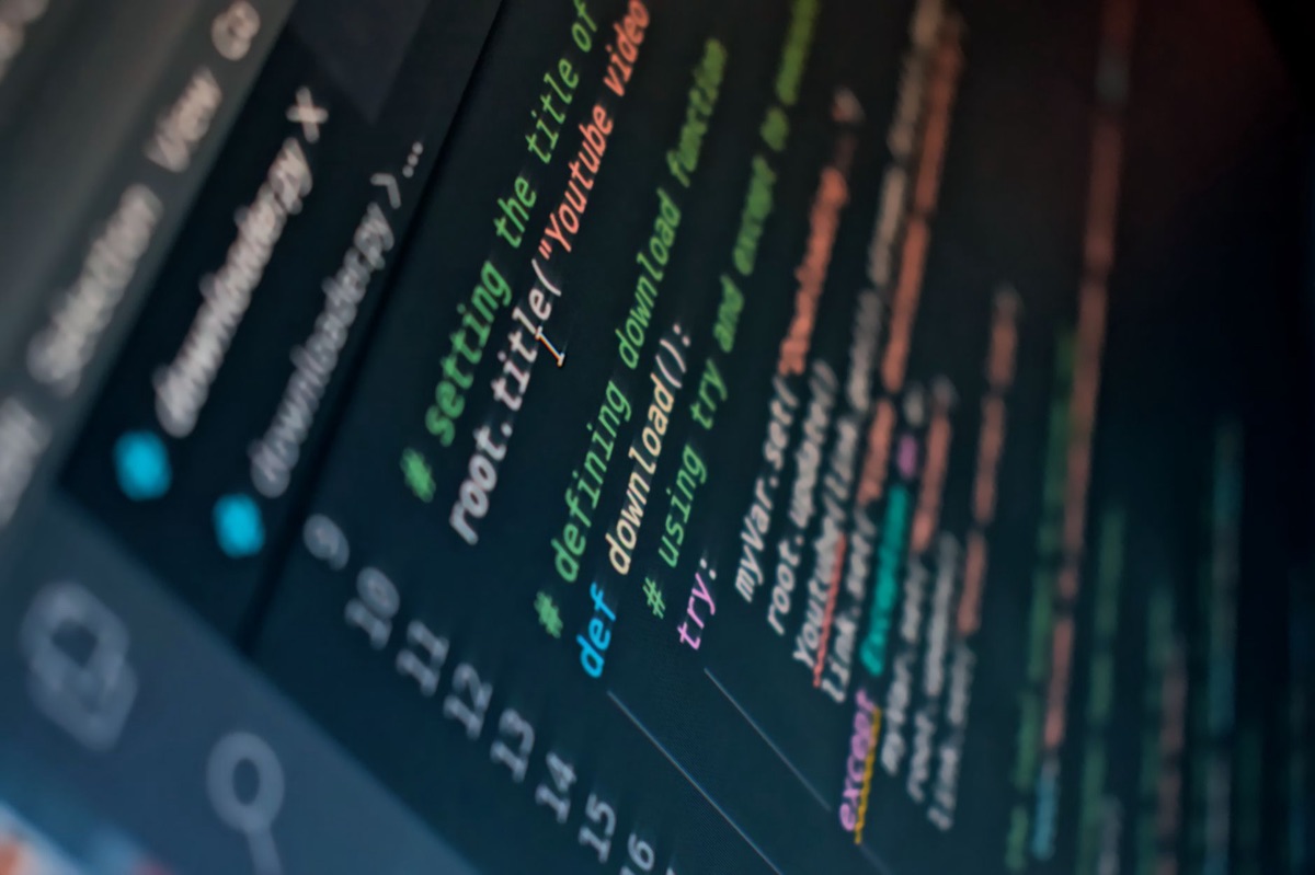 Ontwikkeling van een lokale LLM voor codegeneratie en -debugging