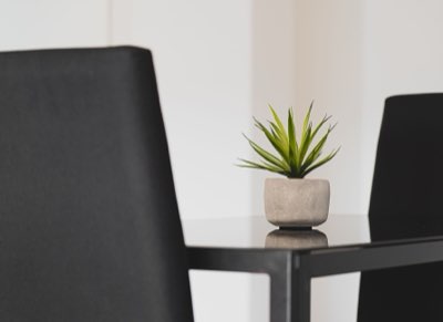 Qwen ou Llama 3.1 : Quel modèle choisir pour votre PC local ?