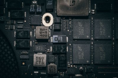 맥북/RTX 사용자별 맞춤 LLM 가이드: 8B부터 70B까지
